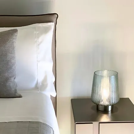 Jacuzzi Luxury In The Town Centre Apartment Turin