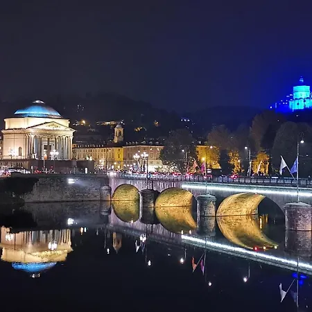 Jacuzzi Luxury In The Town Centre 아파트 토리노